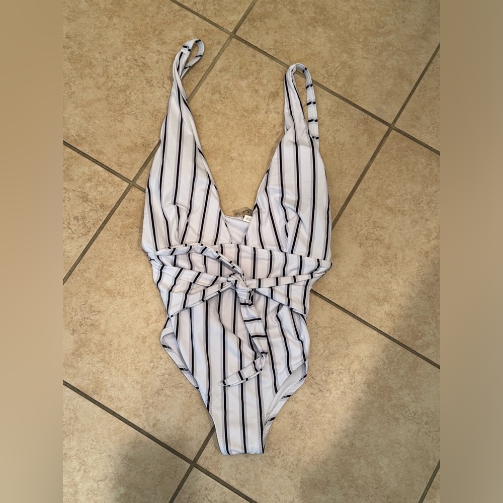 Striped swimsuit!